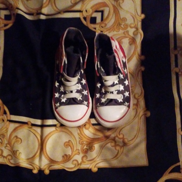 Converse Other - BABY/TODDLER AMERICAN FLAG COLOR CONVERSE SIZE 8